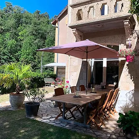 St. Hubert Bed & Breakfast Saint-Nectaire
