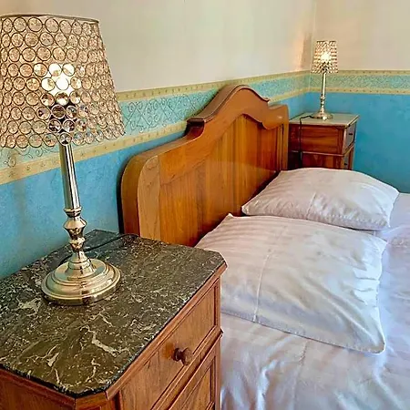 Bed & Breakfast St. Hubert 3*
